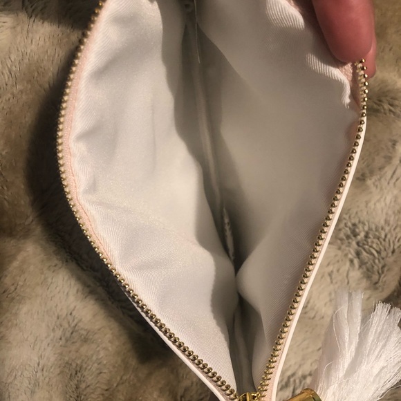 Office Pouch - Picture 4 of 6